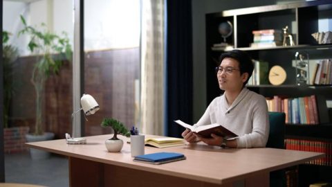 Analizând răspândirea pesimismului