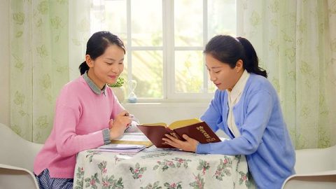 Ce se află în spatele lipsei de opinie