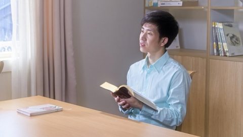 Ce se află la baza încercării de a fi original