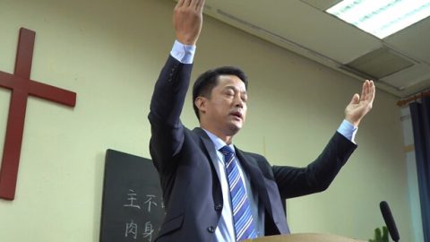 Oamenii sunt păcătoși, dar jertfa de păcat a Domnului Isus este în vigoare pentru totdeauna. Câtă vreme ne mărturisim păcatele în fața Domnului, El ne va ierta. Suntem fără de păcat în ochii Domnului, așa că, putem intra în Împărăția cerurilor!oare pentru totdeauna. Câtă vreme ne mărturisim păcatele în fața Domnului, El ne va ierta. Suntem fără de păcat în ochii Domnului, așa că, putem intra în Împărăția cerurilor!